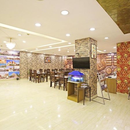 ניו דלהי Hotel Ronit Royal Delhi Airport By D'Capitol מראה חיצוני תמונה