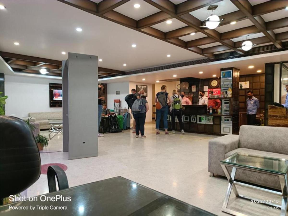 ניו דלהי Hotel Ronit Royal Delhi Airport By D'Capitol מראה חיצוני תמונה