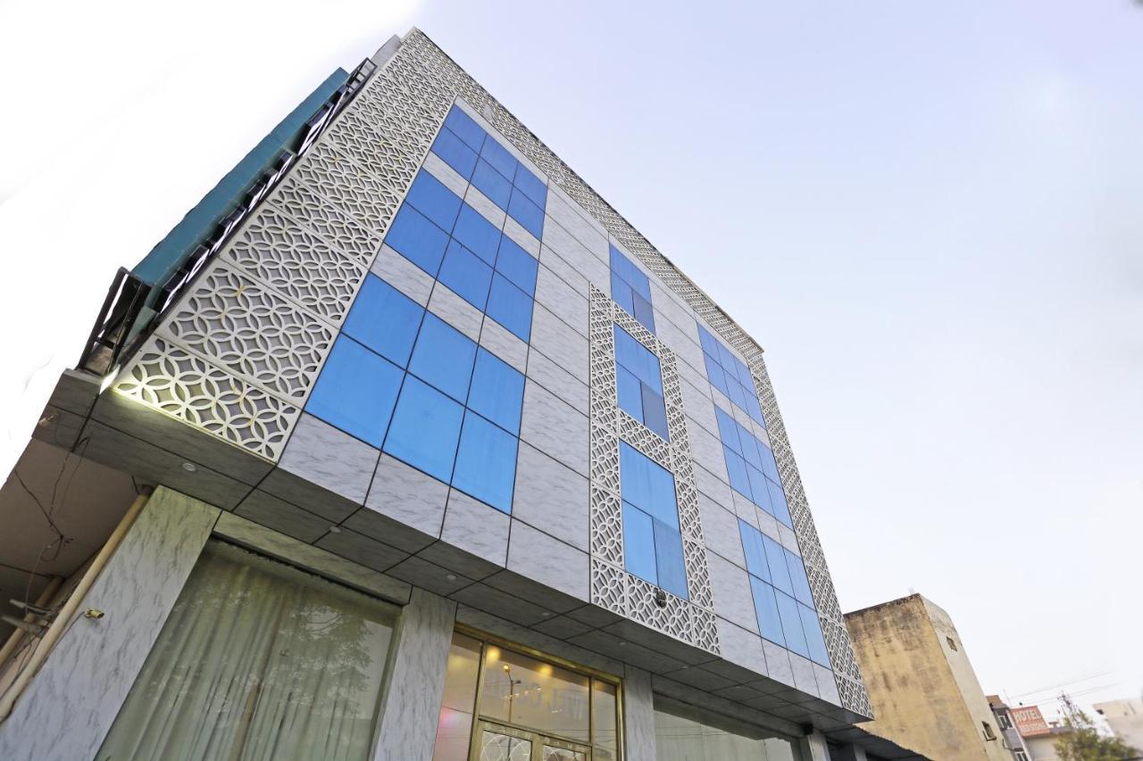 ניו דלהי Hotel Ronit Royal Delhi Airport By D'Capitol מראה חיצוני תמונה